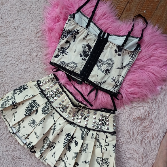 DK kawaii goth creepy cute dbl corset laced top & metal stud skirt set SOLD! - Picture 12 of 15